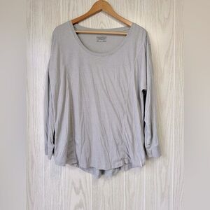 Patagonia Women's Long-Sleeved Gray Lightweight Shirt Size L EUC